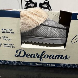 Dearfoams Comfy Memory Foam Slippers
